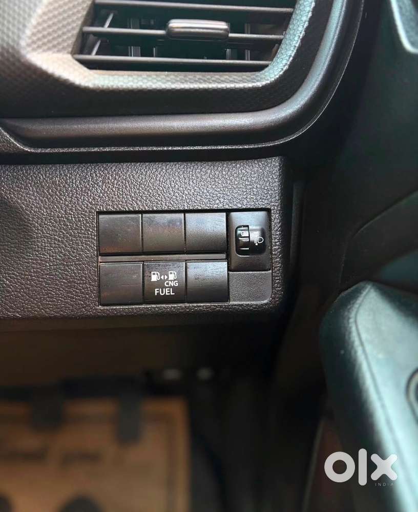 Maruti Suzuki Brezza 2023 Lxi Cng
