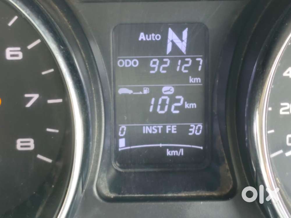 Tata Tiago, 2018, Petrol