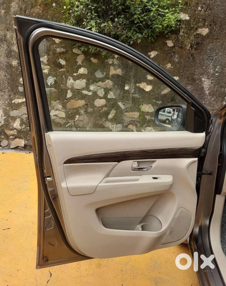 Maruti Suzuki Ertiga 2018-2022 1.4 Zxi Plus, 2022, Petrol