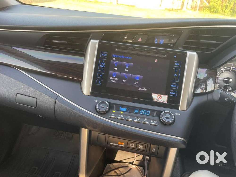 Toyota Innova Crysta 2018 Diesel Well Maintained