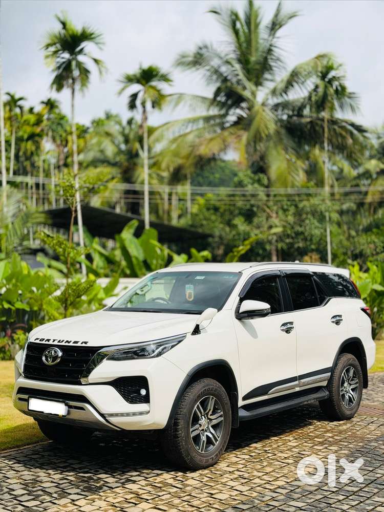 Toyota Fortuner 2022 Diesel Well Maintained