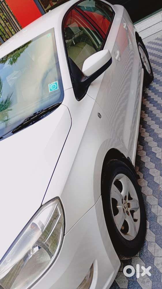 Skoda Rapid 1.5 Elegance Tdi Mt, 2013, Diesel