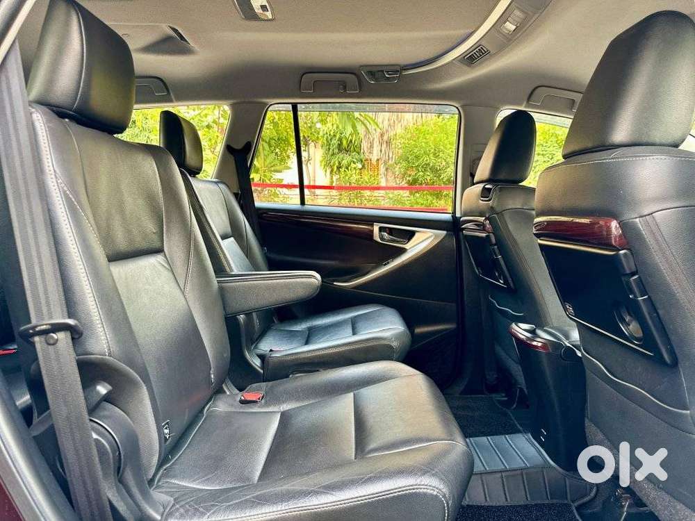 Toyota Innova Crysta 2.4 Z 7 Str, 2017, Diesel