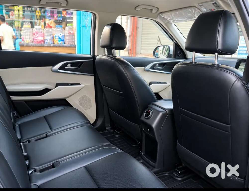 Kia Carens Prestige 7 Diesel 2023