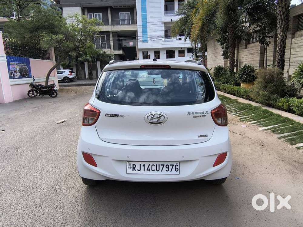Hyundai Grand I10 Sportz1.2 Crdi, 2013, Diesel