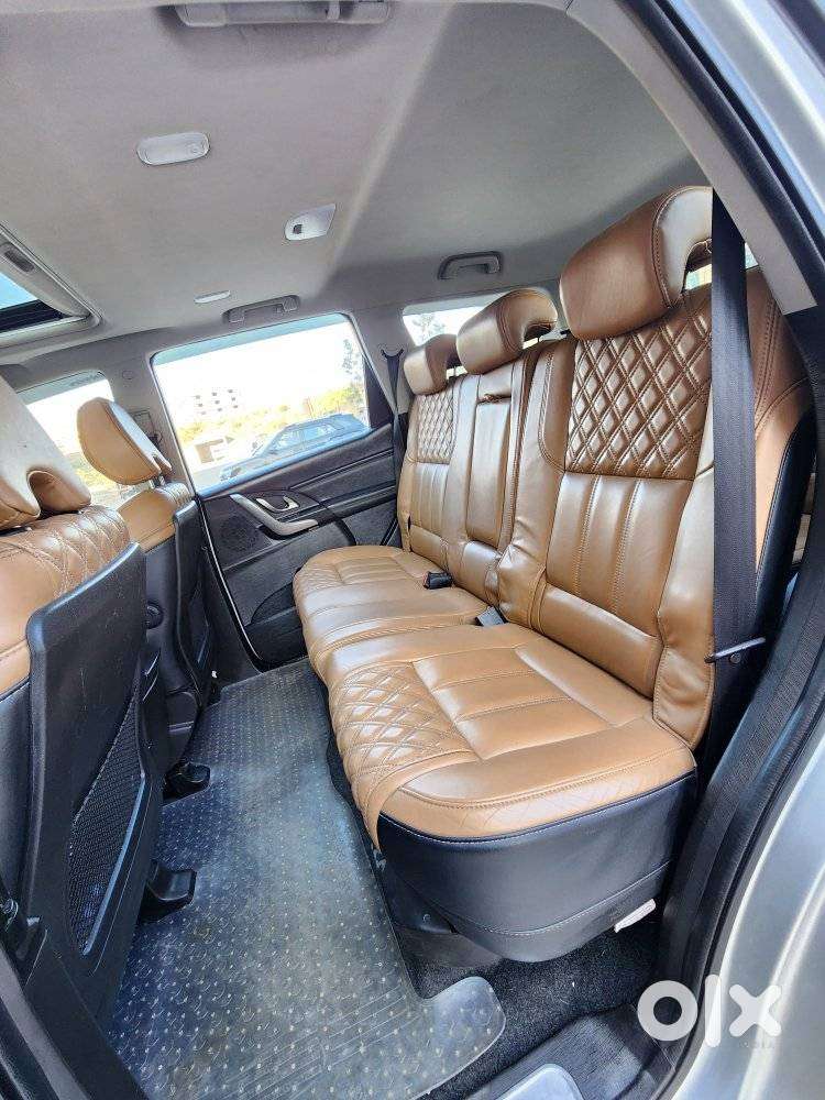 Mahindra Xuv500 W11 At, 2019