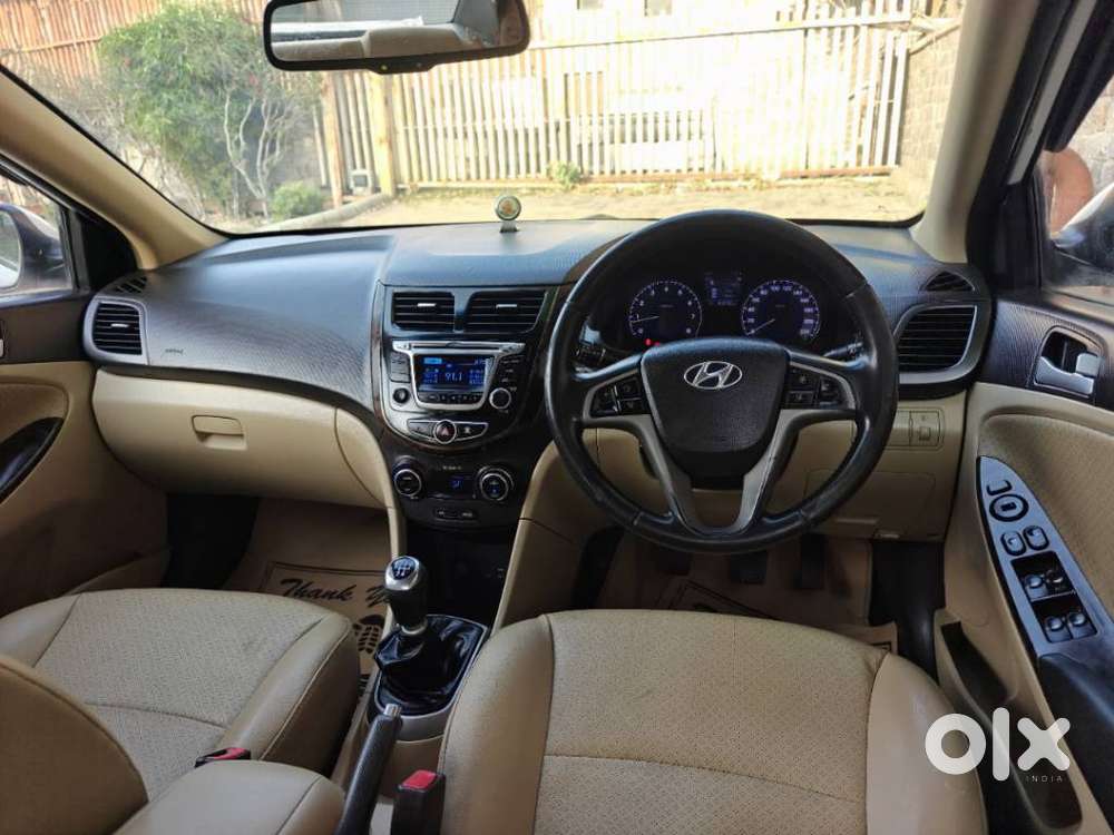 Hyundai Verna 1.6 Sx (o) Vtvt, 2015, Petrol