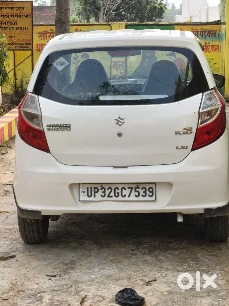 वेस्ट कंडीशन गाड़ी है कंपनी फिटेड सीएनजी