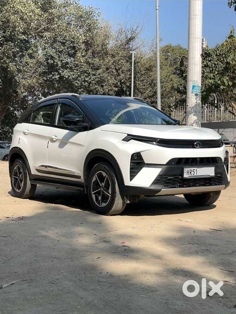 Tata Nexon Fearless Plus S 1.2 Revotron Petrol 6mt Dt, 2024, Petrol