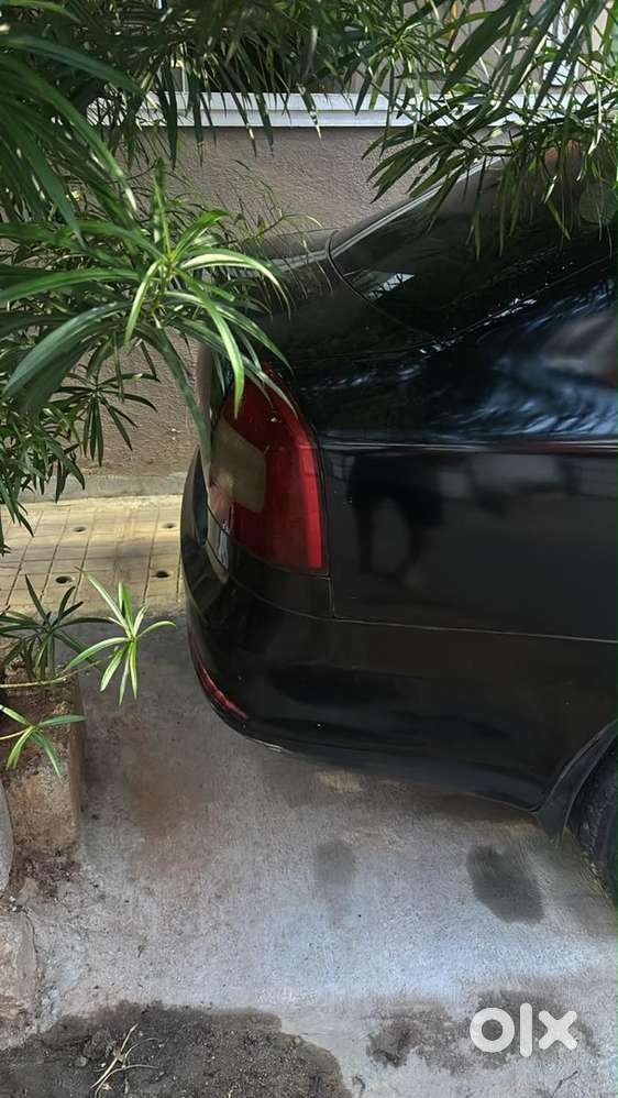 Skoda Laura Diesel 2011 Car