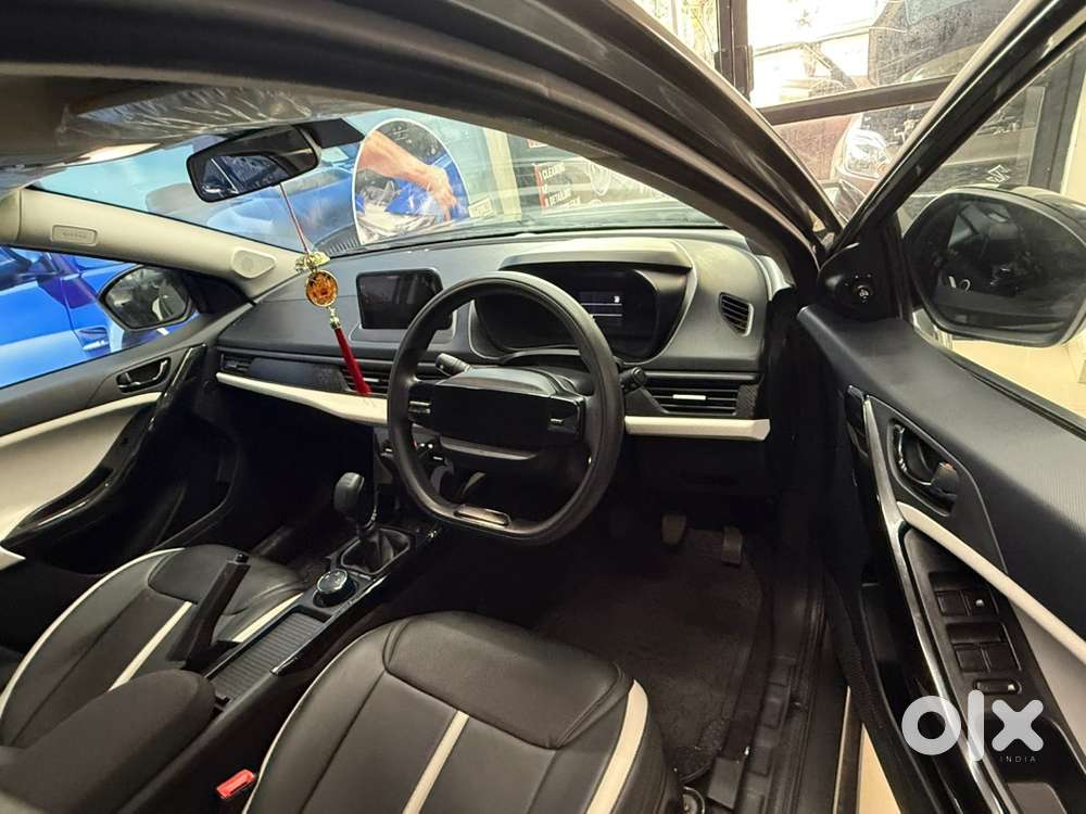 Tata Nexon Petrol 2024