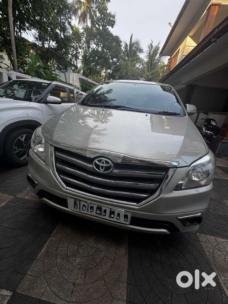 Toyota Innova Diesel Manual 2015 Year