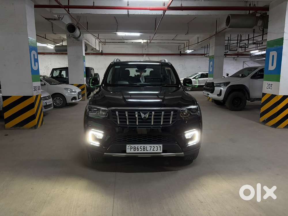 Mahindra Scorpio-n Z8t Model 2025 Km Driven 33000