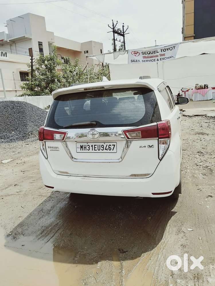 Toyota Innova Crysta 2016
