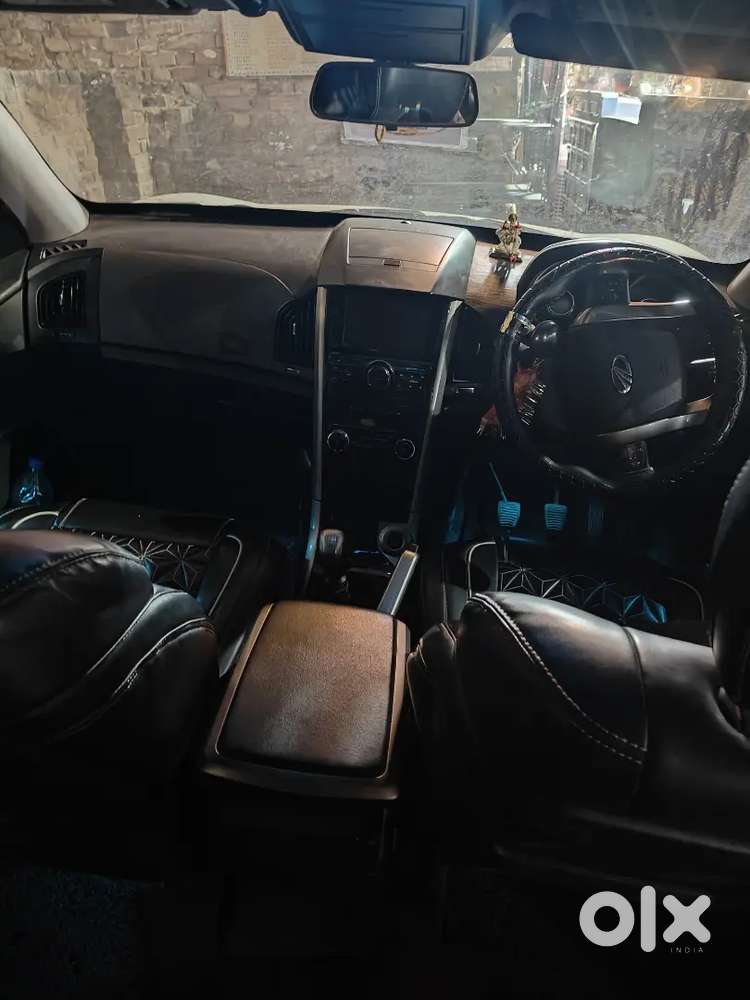 Mahindra Xuv500 2020 Diesel Well Maintained