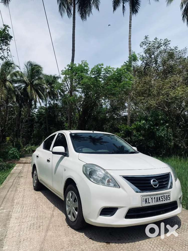Nissan Sunny 2011 Petrol Manual 79500 Km