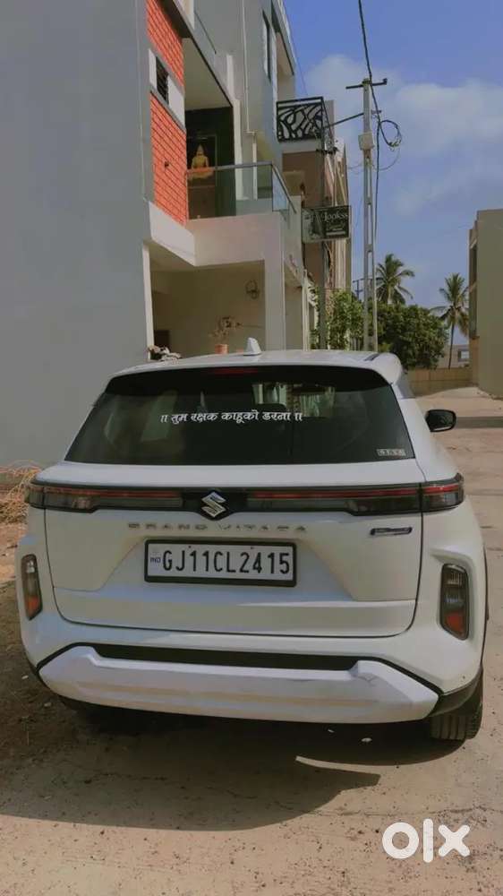 Maruti Suzuki Grand Vitara 2023 Petrol 90000 Km Driven