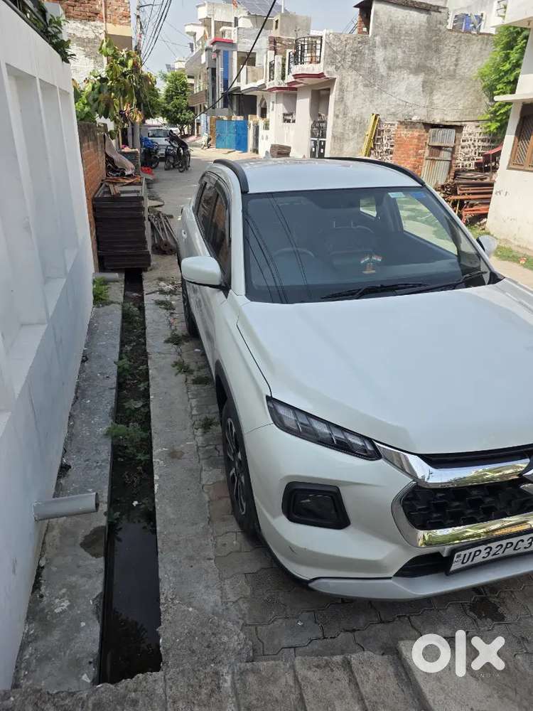 Maruti Suzuki Grand Vitara 2023 Petrol 26000 Km Driven