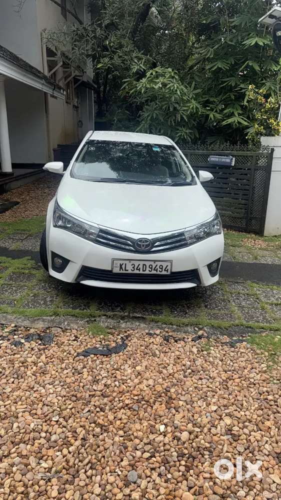 Toyota Corolla Altis 2016 Manual Petrol