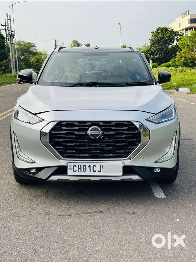 Nissan Magnite 1.0 Xv Executive Turbo Cvt, 2022, Petrol