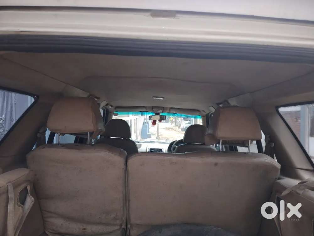 Tata Safari 2012