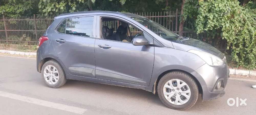 Hyundai Grand I10 Sportz 2015, Insurance Done, Good Condition