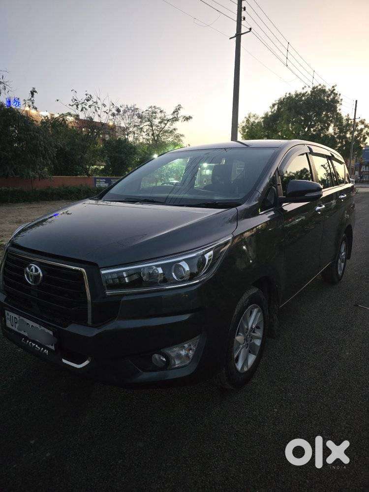 Toyota Innova Crysta 2.4 Vx Mt, 2016, Diesel