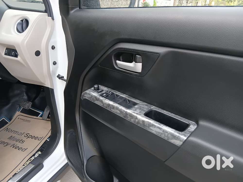 Maruti Suzuki Wagon R 1.2 Zxi Amt, 2025, Petrol
