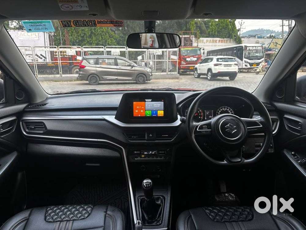 Maruti Suzuki Brezza 1.5 Vxi Smart Hybrid, 2025, Petrol