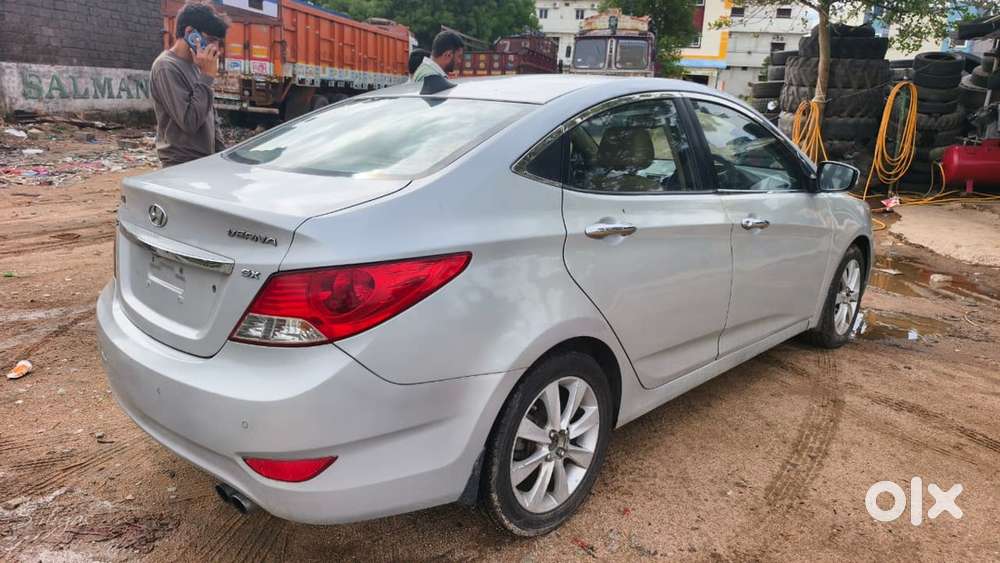 Hyundai New Verna 2012 Diesel 132000 Km Driven