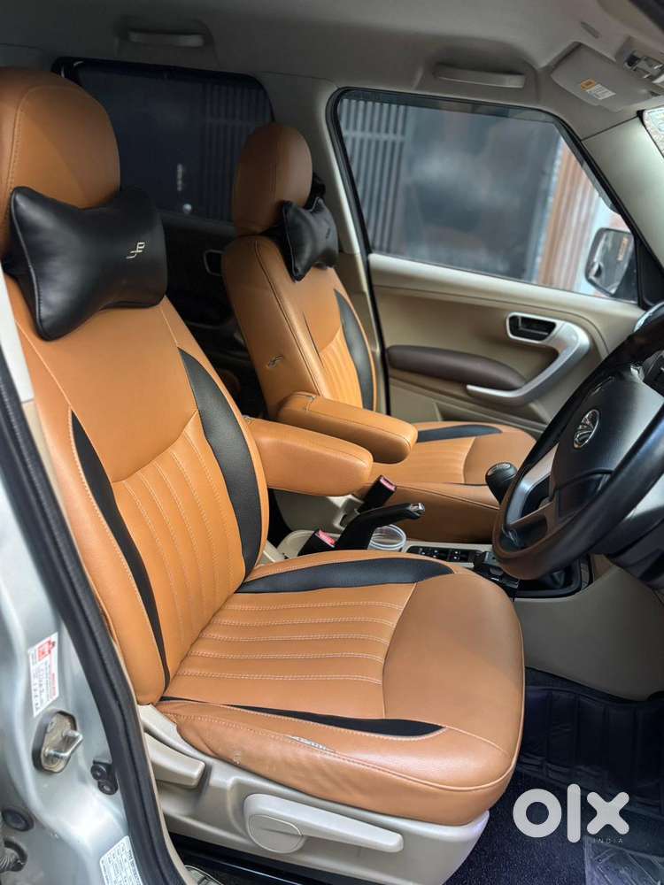 Mahindra Tuv 300 T8, 2017, Diesel