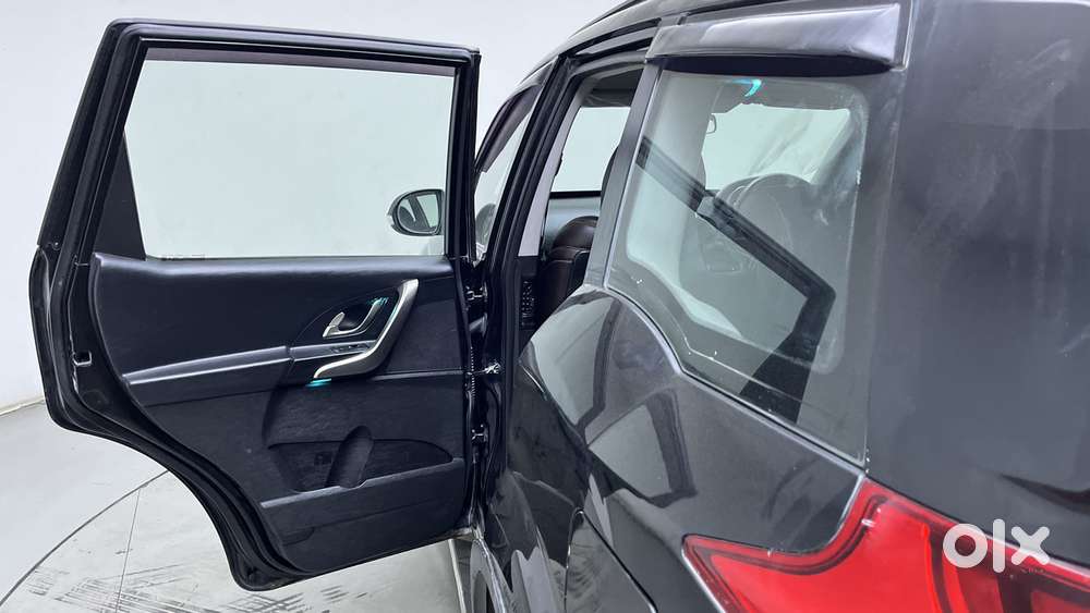 Mahindra Xuv500 W7, 2019, Diesel