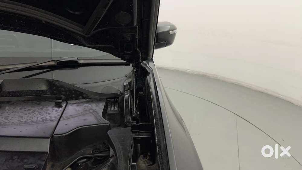 Tata Safari 2.0 Xz Plus Dark Edition, 2022, Diesel