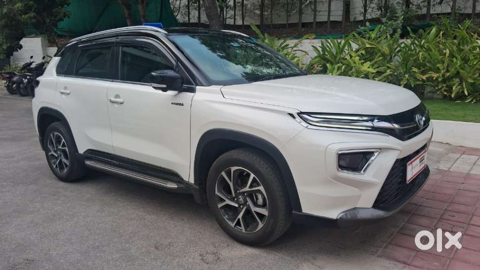 Toyota Urban Cruiser Hyryder 1.5 V Hybrid, 2025, Petrol