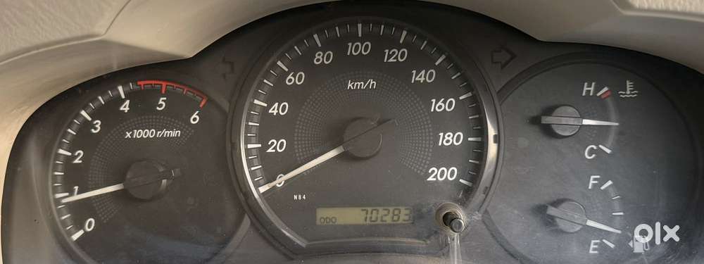Toyota Innova 2.5 G (diesel) 8 Seater, 2013, Diesel