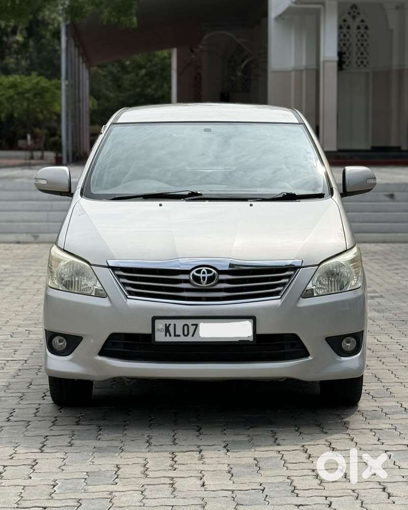 Toyota Innova 2.5 V 7 Str, 2012, Diesel