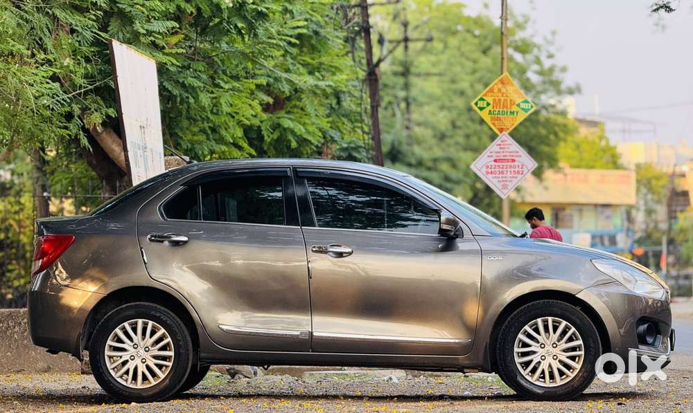 Maruti Suzuki Swift Dzire Zdi + Amt, 2017, Diesel