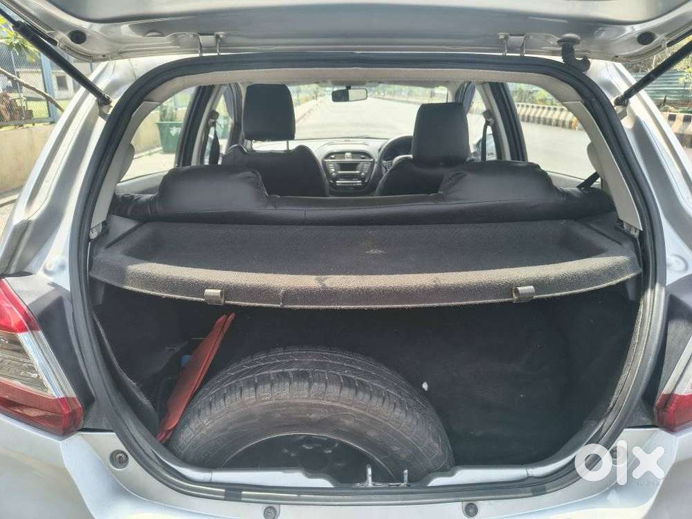 Tata Tiago 1.2 Revotron Xz Wo Alloy, 2019, Cng & Hybrids