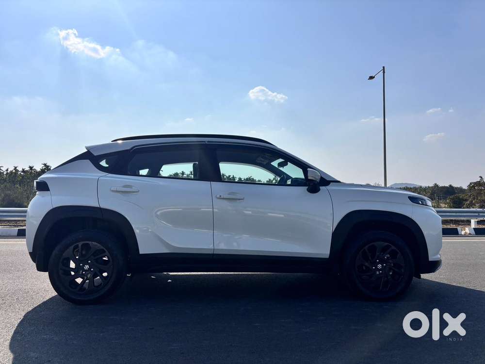 Maruti Suzuki Fronx Delta Plus 1.2l Mt, 2024, Petrol