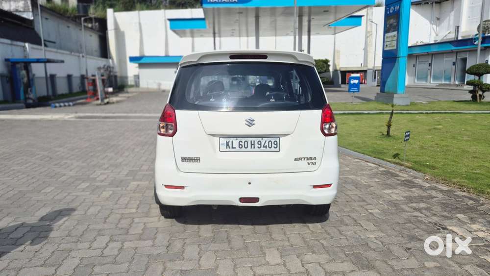 Maruti Suzuki Ertiga Vxi, 2015