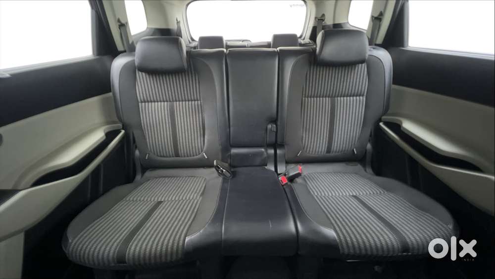 Kia Carens 1.4 Prestige Plus Turbo 7 Str, 2022, Petrol