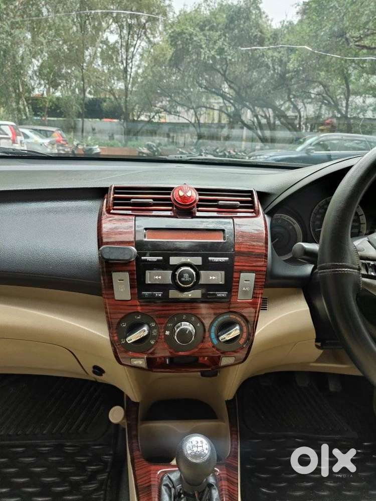 Honda City 2011-2013 V Mt, 2012, Cng & Hybrids