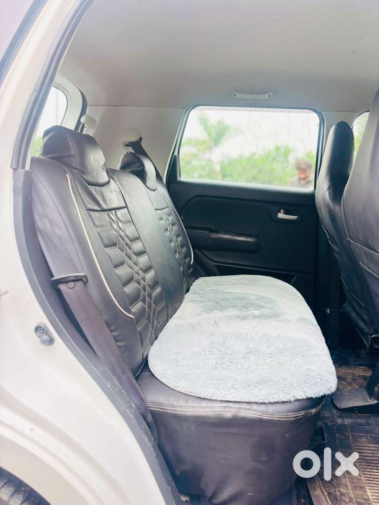 Maruti Suzuki Wagon R Zxi, 2023, Cng & Hybrids