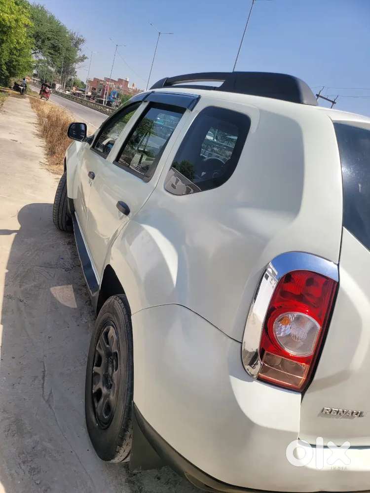 Renault Duster 2014 Diesel 90000 Km Driven