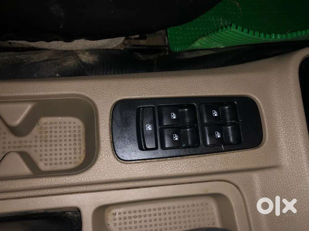 Mahindra Bolero Neo 1.5 N8, 2022, Diesel