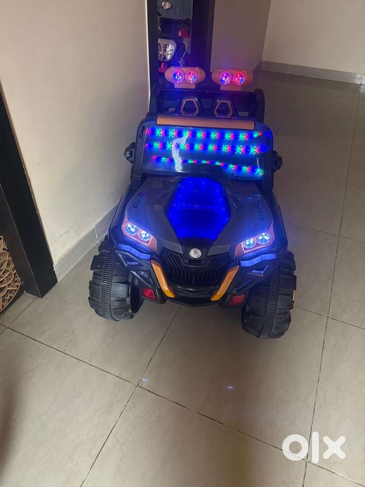 Toy car jheep 4*4