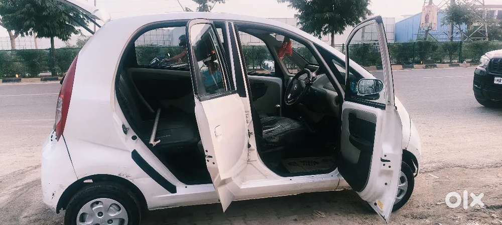 Tata Nano Genx Xt 2016