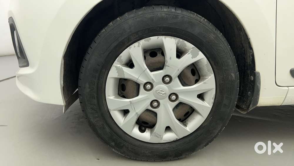 Hyundai Grand I10 1.2 Kappa Sportz, 2015, Petrol