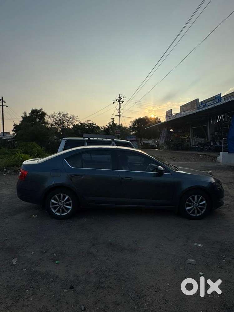 Skoda Octavia 2017 Petrol Well Maintained