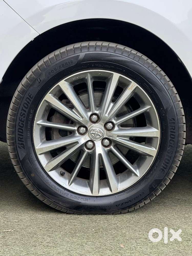 Toyota Corolla Altis 2013-2017 Vl At, 2016, Petrol